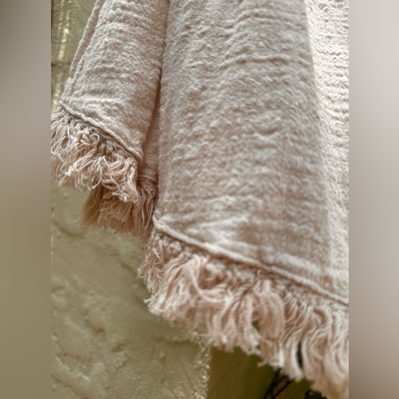 VICI COLLECTION 🌺 Haley Cotton Smocked Frayed Hem Babydoll Flowy Top Beige - Picture 5 of 8